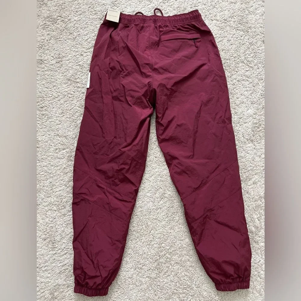 Nike Air Jordan Essential Woven Track Pants Maroon